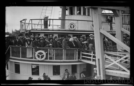 I47 - 1911, July 4 - Victoria, BC Canada - Boat Ride Wynik