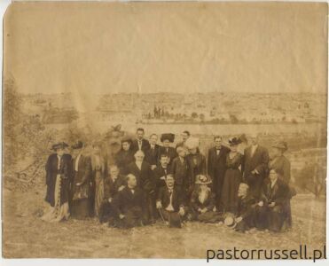 I53 - 1910 - April 24 - On The Mount Of Olives - Scanned From Sr Rose Hirsh-s Original Photo Wynik