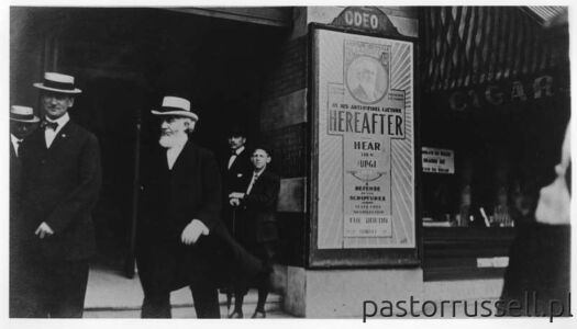 I72 - Undated Photo, Leaving The Odeon Theater - Site Of A Talk On Hereafter Wynik